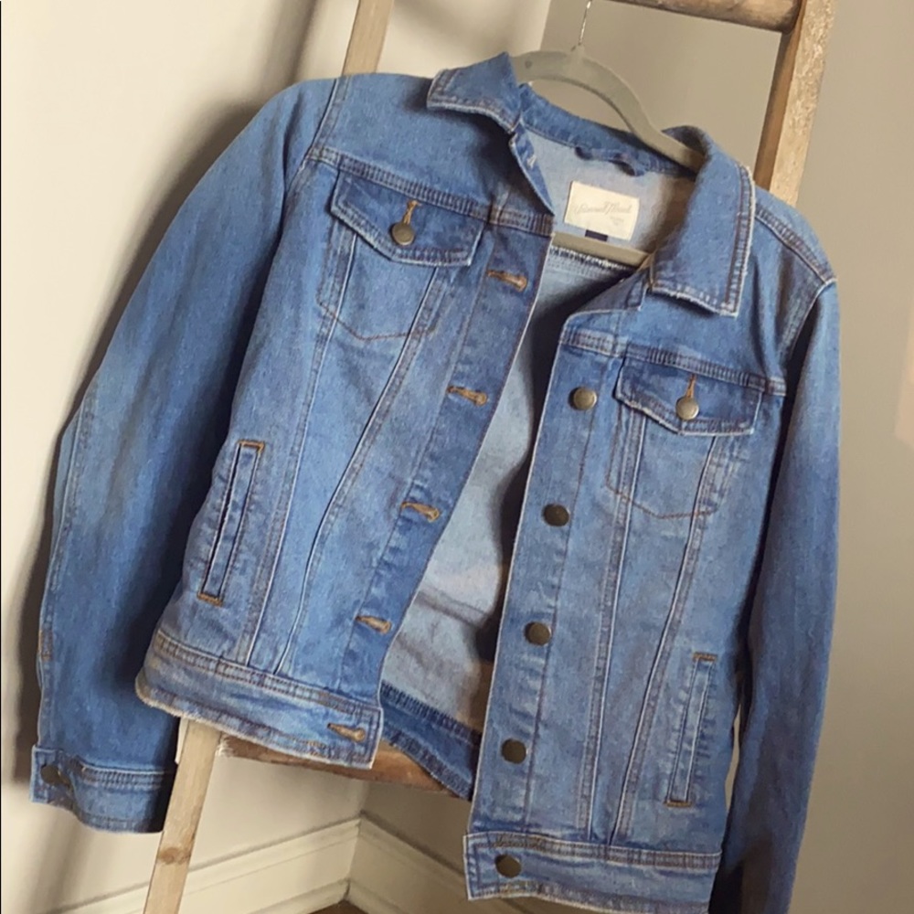 Universal thread Jean jacket